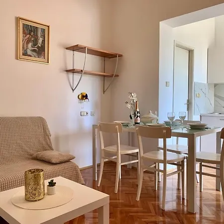 In With Sea View, Balcony, Air Conditioning, Wifi 4174-10 * Duce