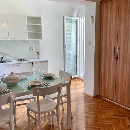 In With Sea View, Balcony, Air Conditioning, Wifi 4174-10 Duće